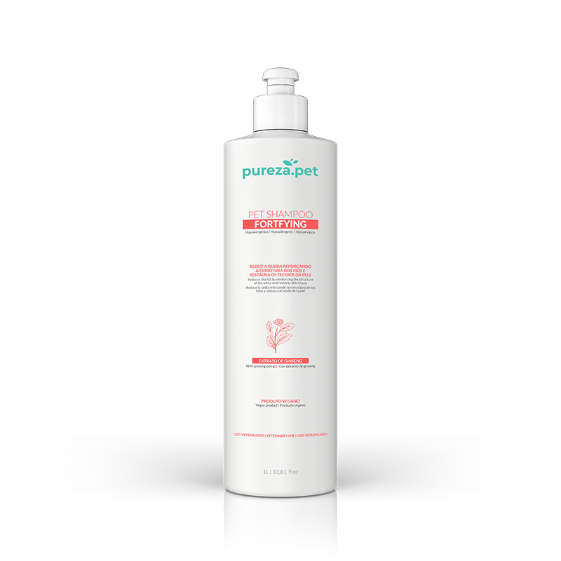 Professional Anti-Shedding Shampoo: Reduces Fur Loss by 80% (Ginseng & Vitamin Complex) - 1L